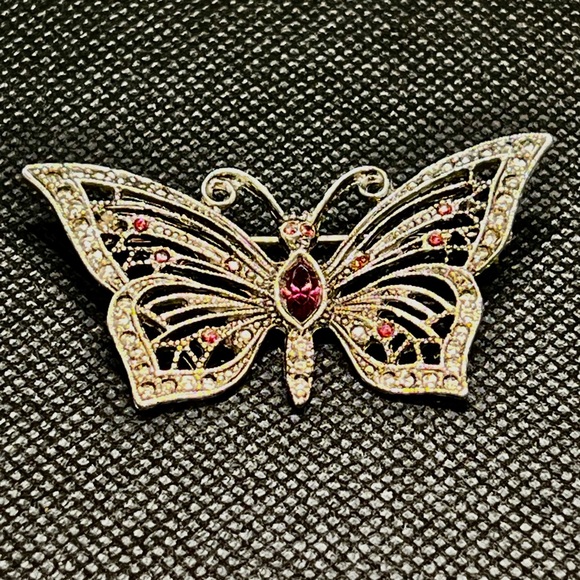 Vintage LIA Marcasite & Garnet Faux Rhinestone Butterfly Brooch Pin - Picture 1 of 5